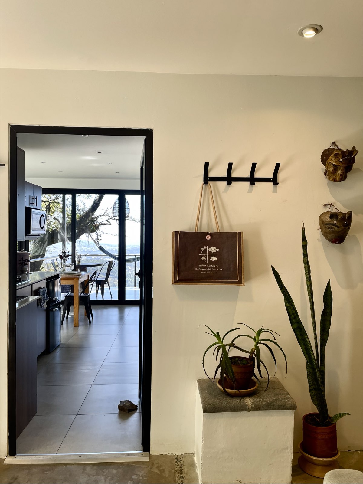 Apto Contenta — Spacious Modern Apartment at Finca El Tambor, El Hato - Photo 4