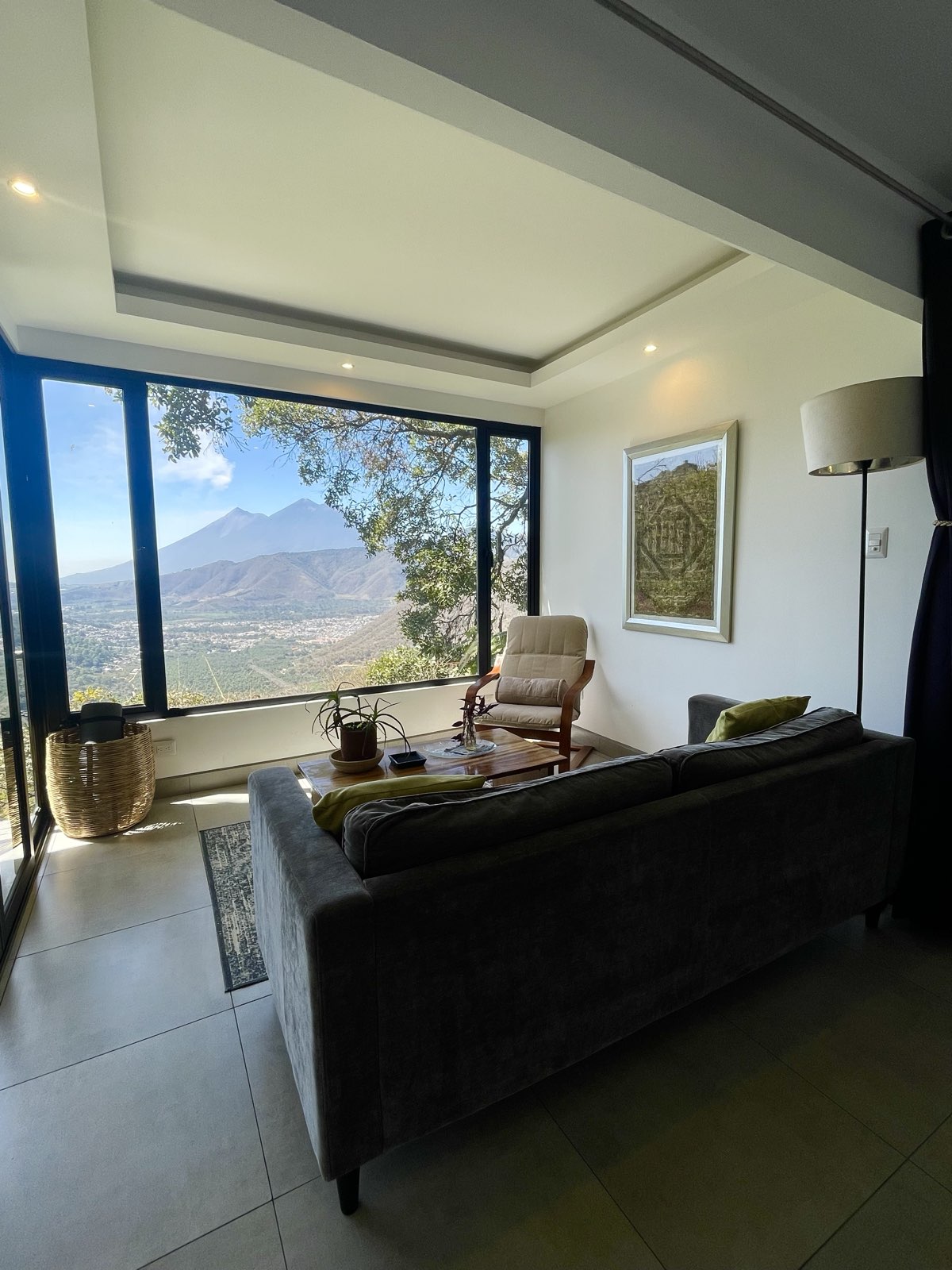 Apto Contenta — Spacious Modern Apartment at Finca El Tambor, El Hato - Photo 9