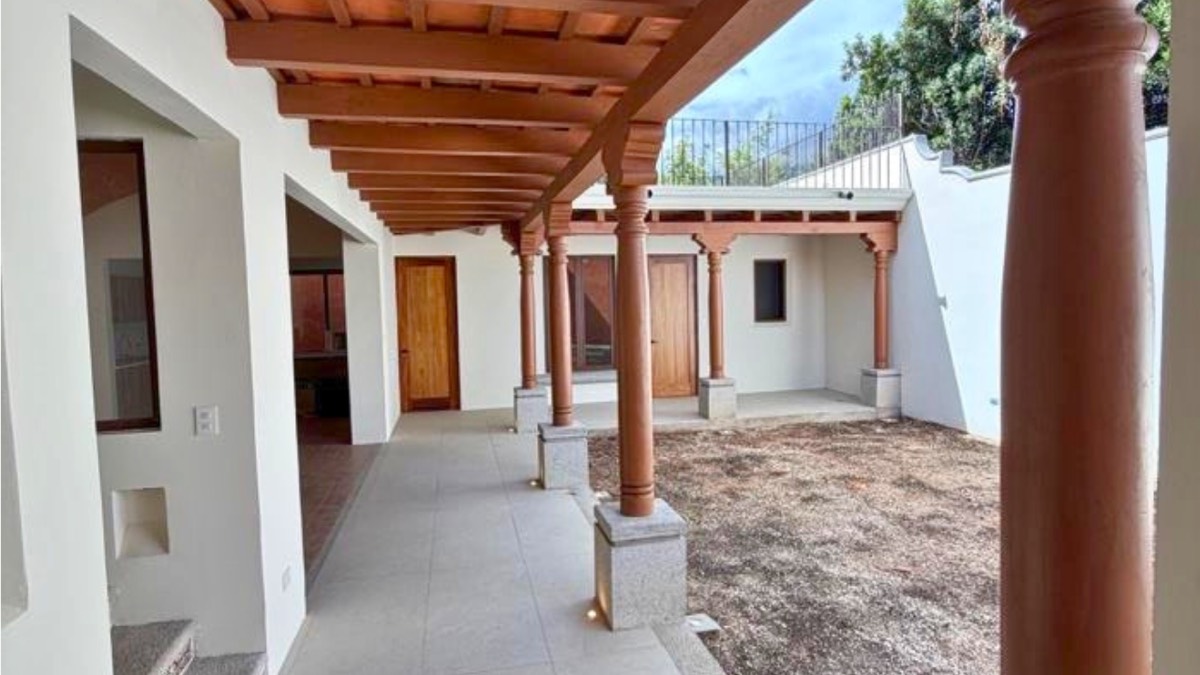 Casa H7 — Modern Colonial Home in Hacienda del Comendador - Photo 20