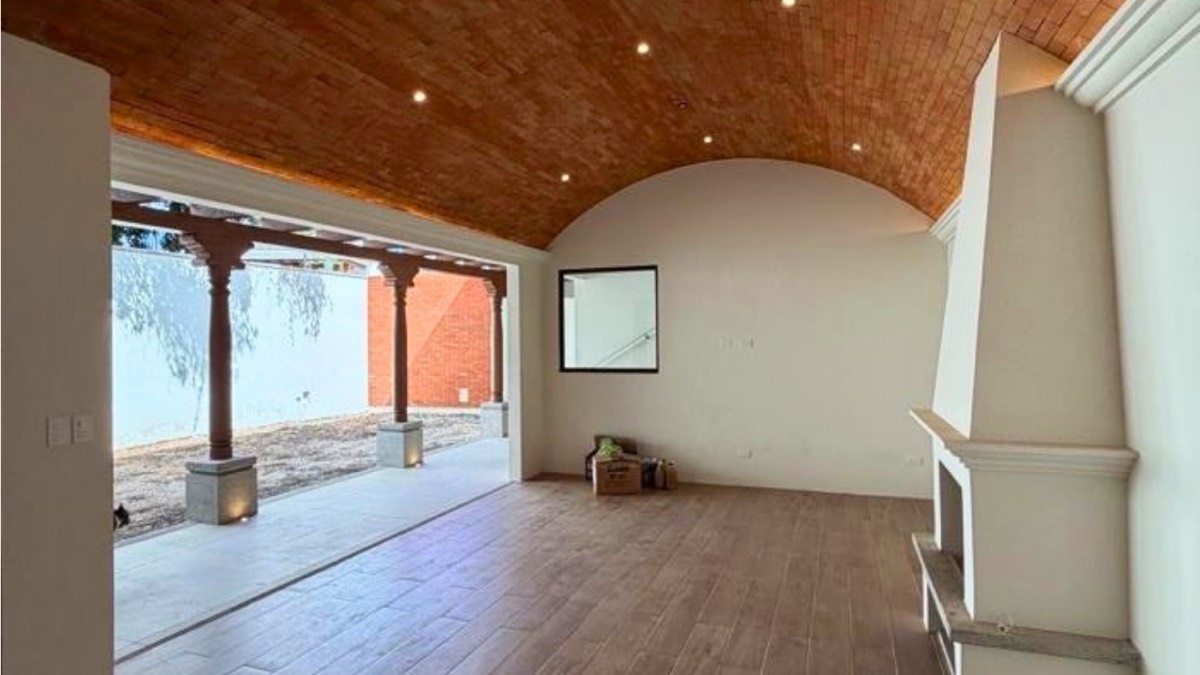 Casa H7 — Modern Colonial Home in Hacienda del Comendador - Photo 22