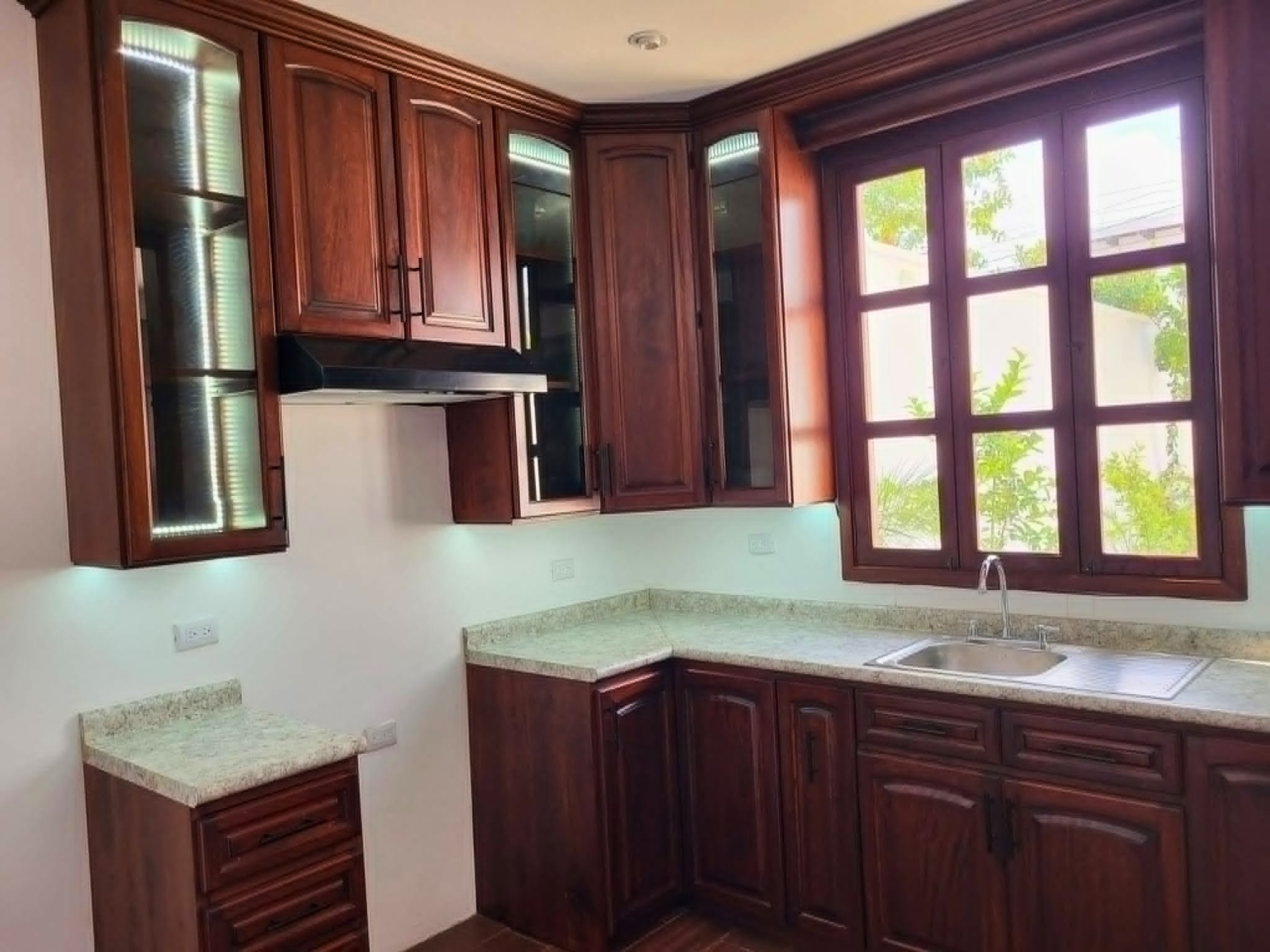 5BR House with 360° Views — San Gaspar Vivar, Santa Catarina Bobadilla - Photo 4