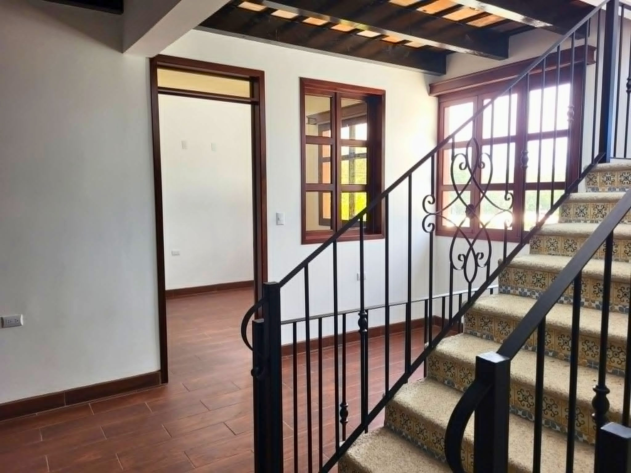 5BR House with 360° Views — San Gaspar Vivar, Santa Catarina Bobadilla - Photo 6
