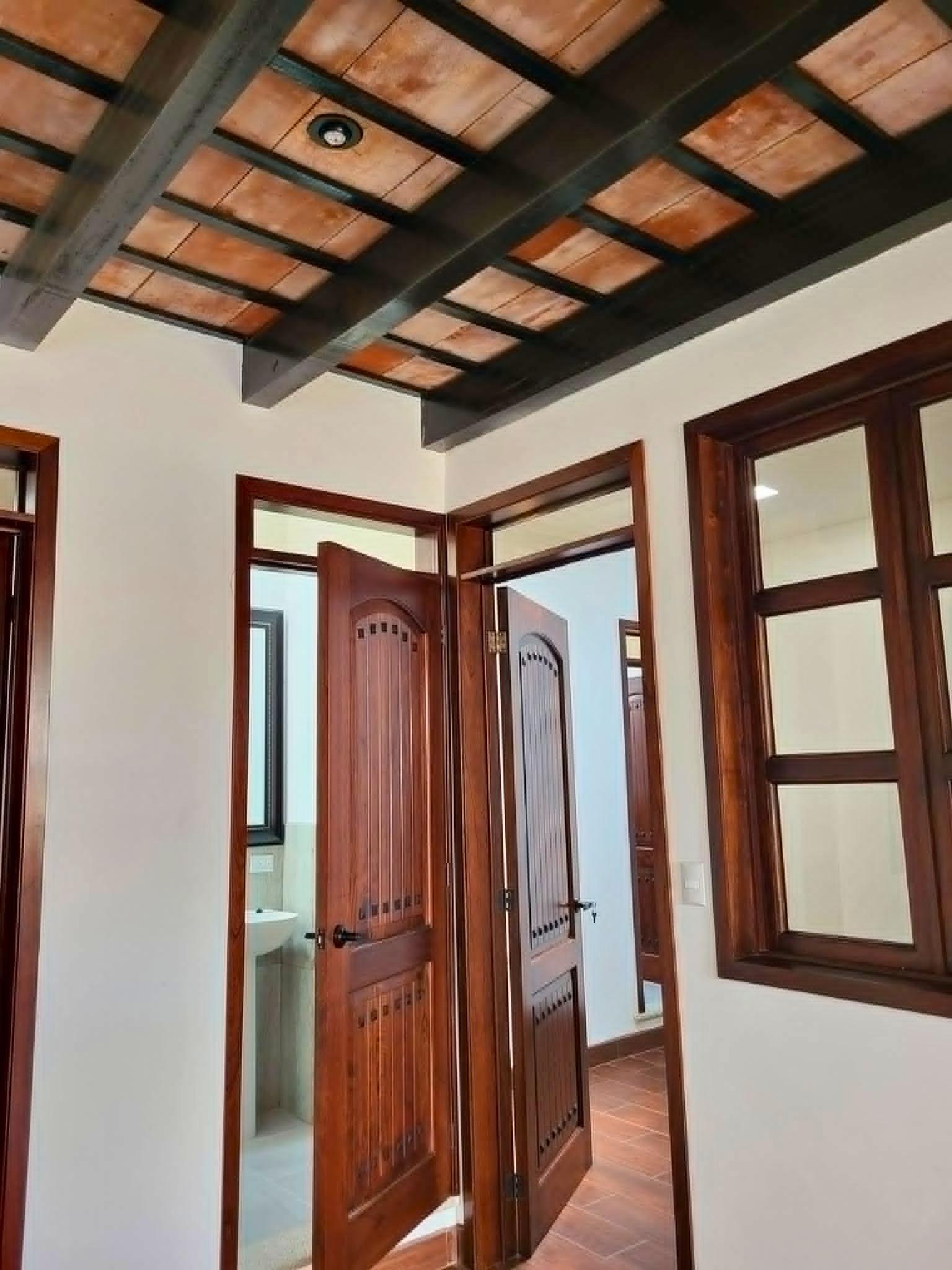 5BR House with 360° Views — San Gaspar Vivar, Santa Catarina Bobadilla - Photo 8